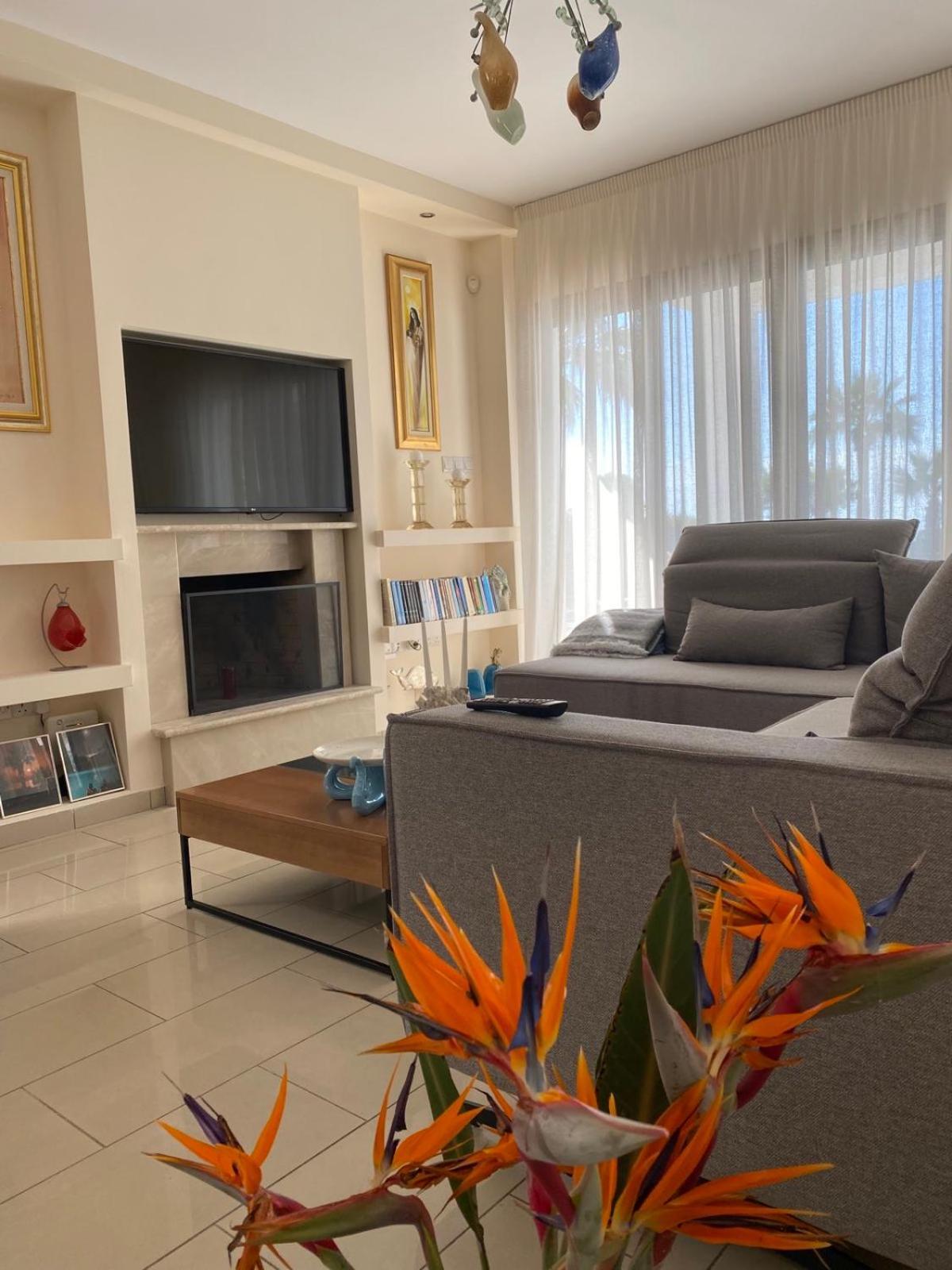 Ionion Beachfront Villa Ayia Napa Exterior foto
